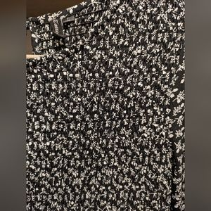 Women's black and white floral bodice dress